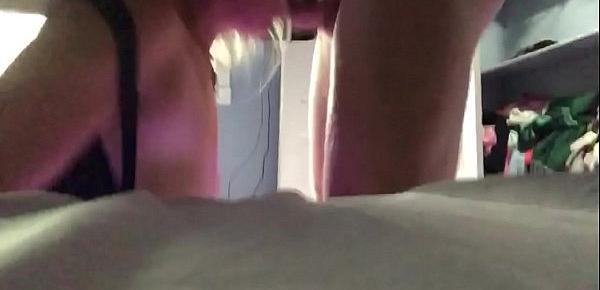  Bunk bed fucking for little mama’s! Mase619 fucking tight blonde